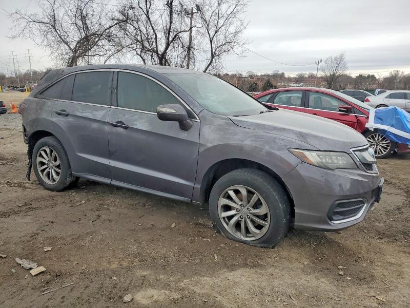 Photo 4 from auction – 2017 ACURA RDX with VIN 5J8TB4H33HL032045