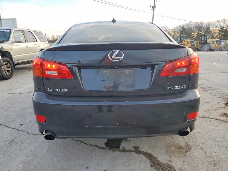 Photo 6 from auction – 2007 LEXUS IS with VIN JTHBK262775035346