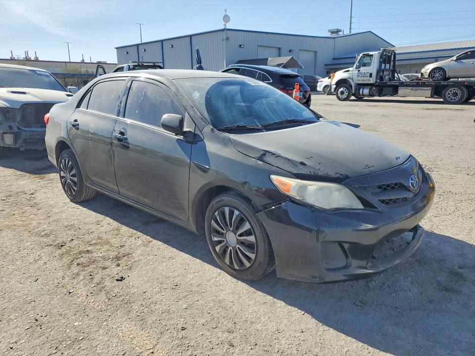 Photo 4 from auction – 2012 TOYOTA COROLLA with VIN JTDBU4EE0C9176782
