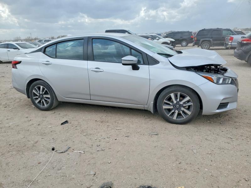 Photo 4 from auction – 2020 NISSAN VERSA with VIN 3N1CN8EV5LL865526
