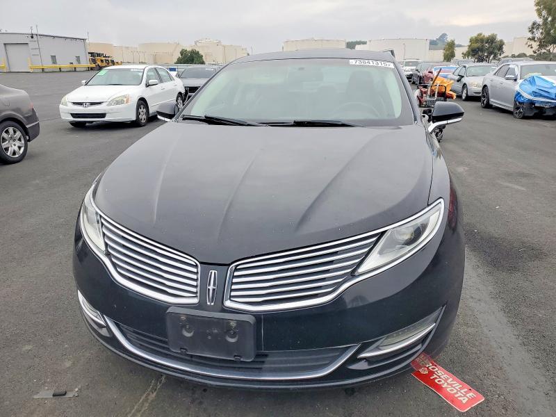 Photo 5 from auction – 2016 LINCOLN MKZ with VIN 3LN6L2LUXGR622493