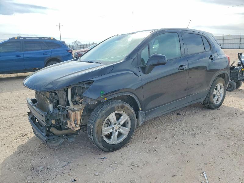CHEVROLET TRAX LS 2020 with VIN KL7CJKSB2LB315151 - Photo from auction