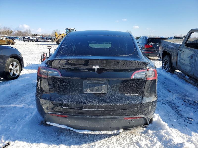 Photo 6 from auction – 2024 TESLA MODEL Y with VIN 7SAYGDEEXRF111053