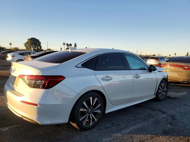Photo 3 from auction – 2022 HONDA CIVIC with VIN JHMFE1F73NX010024