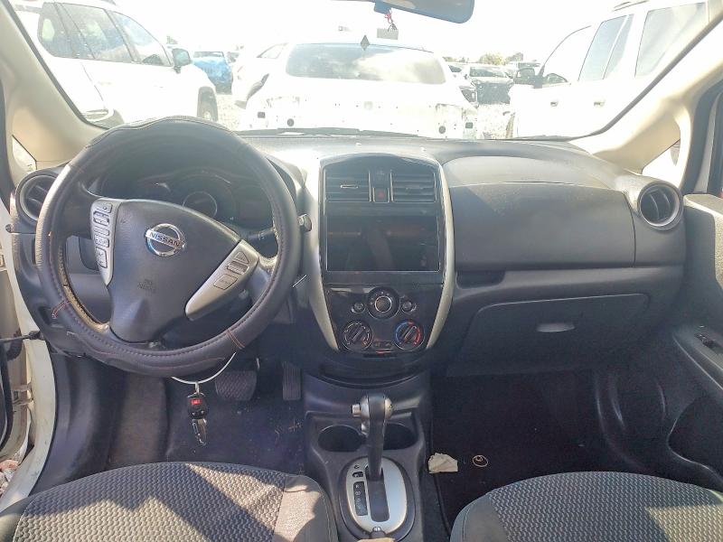 Photo 8 from auction – 2015 NISSAN VERSA NOTE with VIN 3N1CE2CP2FL355740