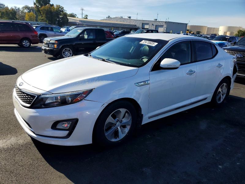 KIA OPTIMA HYB 2015 with VIN KNAGM4AD4F5085770 - Photo from auction