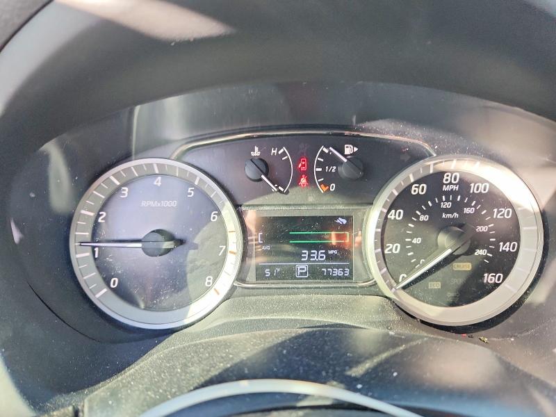 Photo 9 from auction – 2015 NISSAN SENTRA S with VIN 3N1AB7AP1FL673817