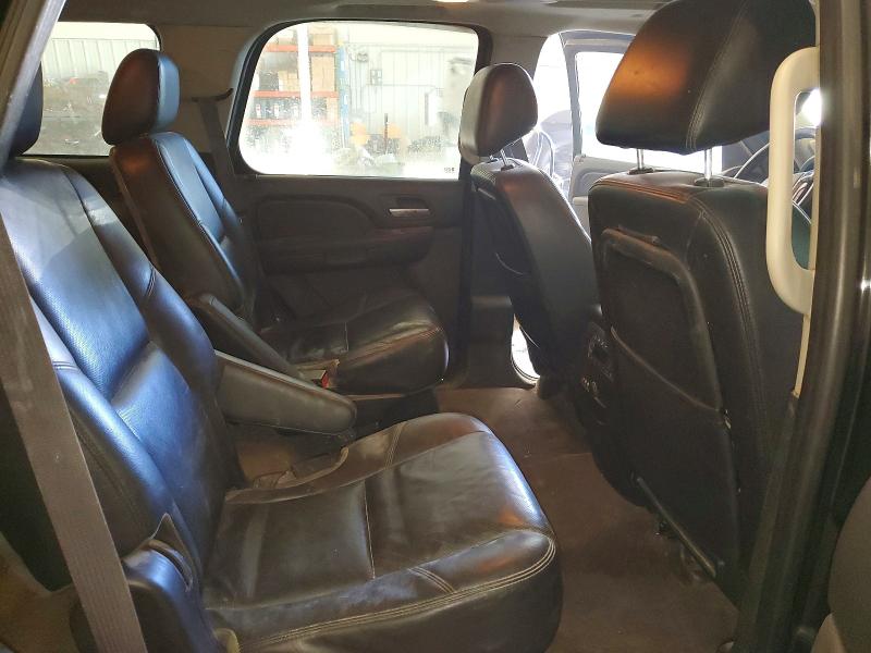 Photo 11 from auction – 2011 CHEVROLET TAHOE with VIN 1GNSKCE04BR195099