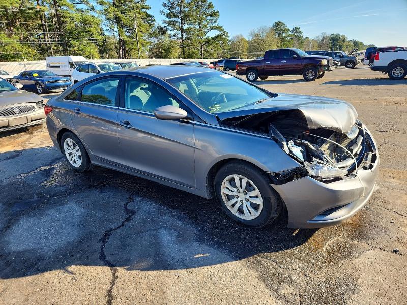 Photo 4 from auction – 2011 HYUNDAI SONATA GLS with VIN 5NPEB4AC1BH220348