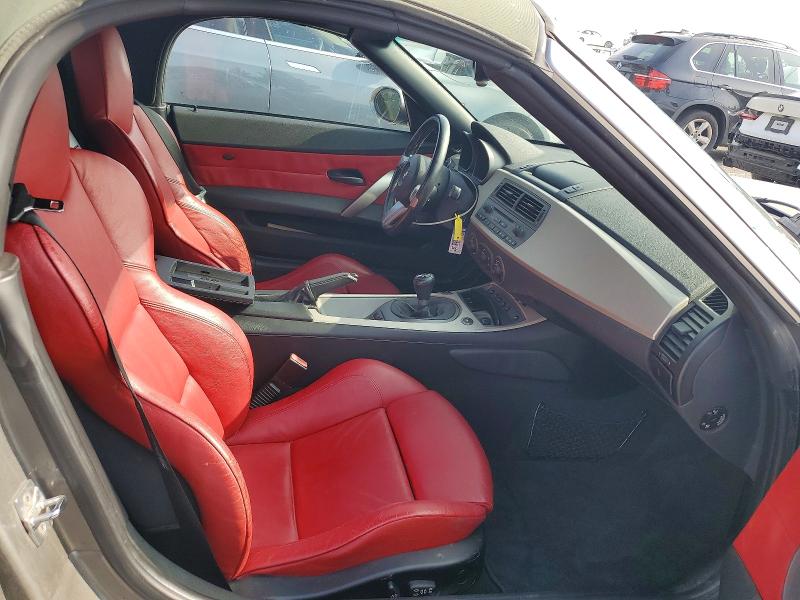 Photo 10 from auction – 2004 BMW Z4 3.0 with VIN 4USBT53514LT27218