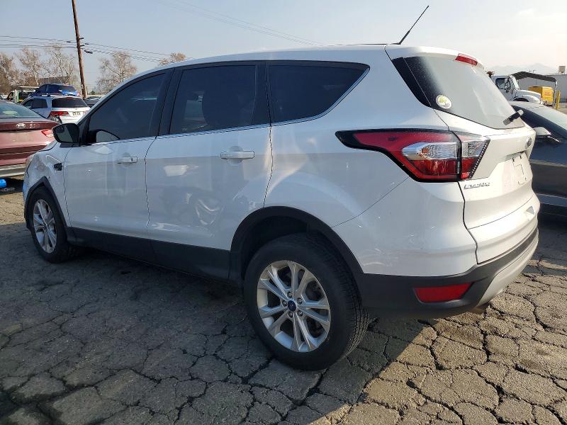 Photo 2 from auction – 2017 FORD ESCAPE with VIN 1FMCU0GD7HUD77242
