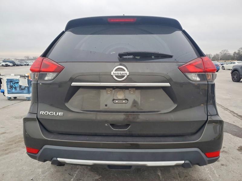 Photo 6 from auction – 2017 NISSAN ROGUE S with VIN JN8AT2MT7HW399837