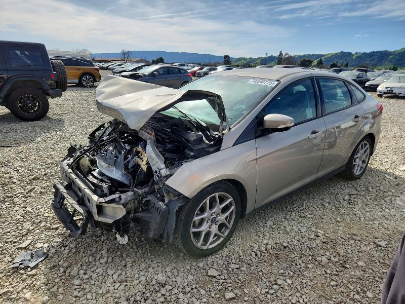 FORD FOCUS 2015 with VIN 1FADP3F27FL319111 - Photo from auction