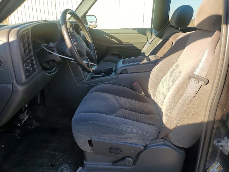 Photo 7 from auction – 2005 CHEVROLET SILVERADO with VIN 2GCEC13T051345825