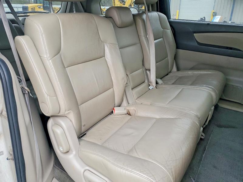 Photo 11 from auction – 2011 HONDA ODYSSEY with VIN 5FNRL5H68BB065669