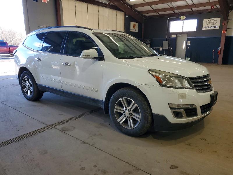 Photo 4 from auction – 2017 CHEVROLET TRAVERSE L with VIN 1GNKVHKD3HJ191371