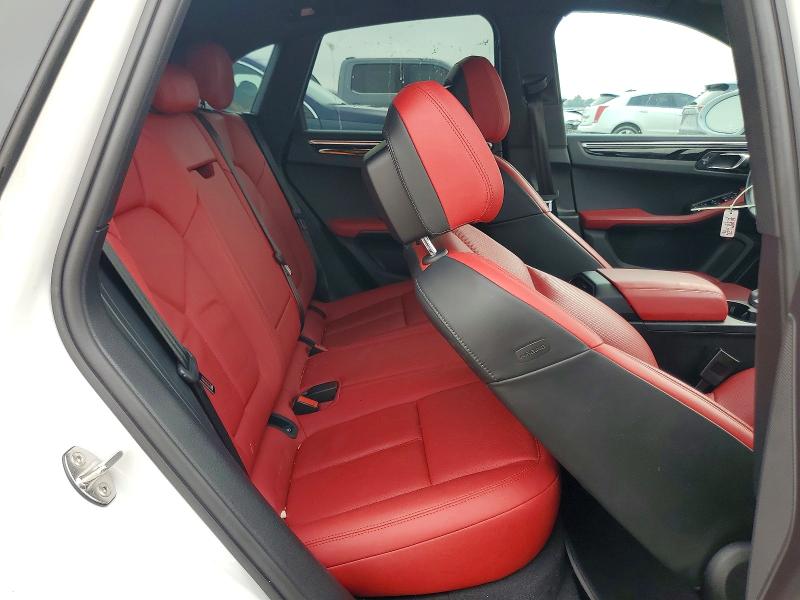 Photo 11 from auction – 2021 PORSCHE MACAN with VIN WP1AA2A50MLB12369