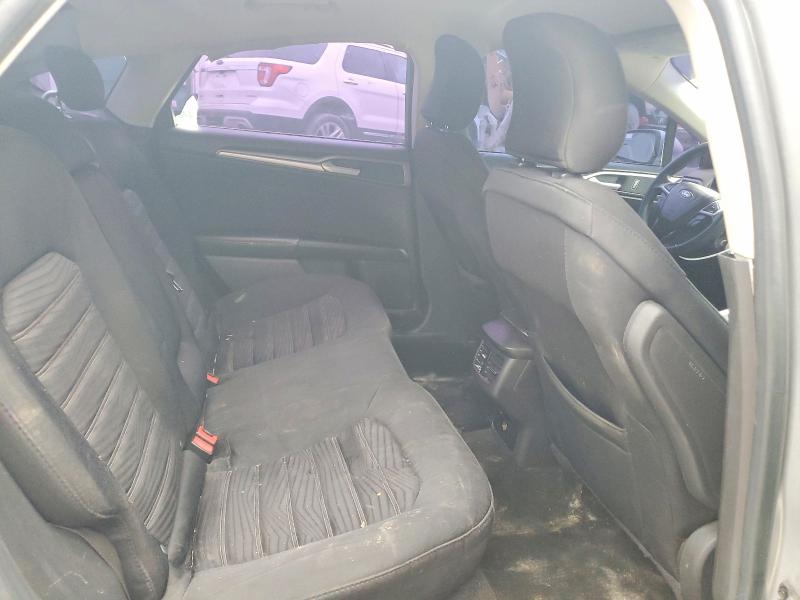 Photo 10 from auction – 2016 FORD FUSION with VIN 3FA6P0H73GR272923