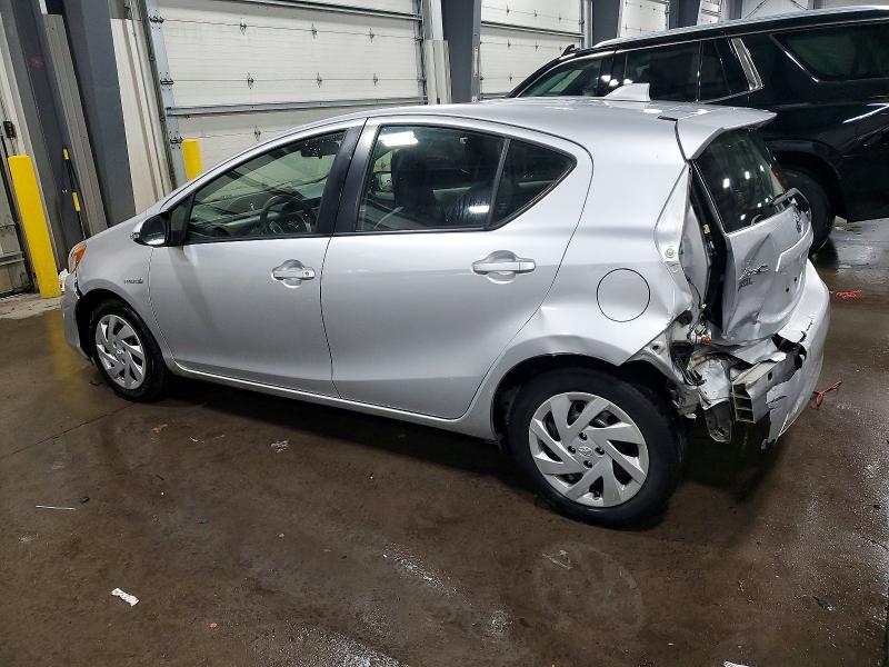 Photo 2 from auction – 2015 TOYOTA PRIUS C with VIN JTDKDTB38F1585497