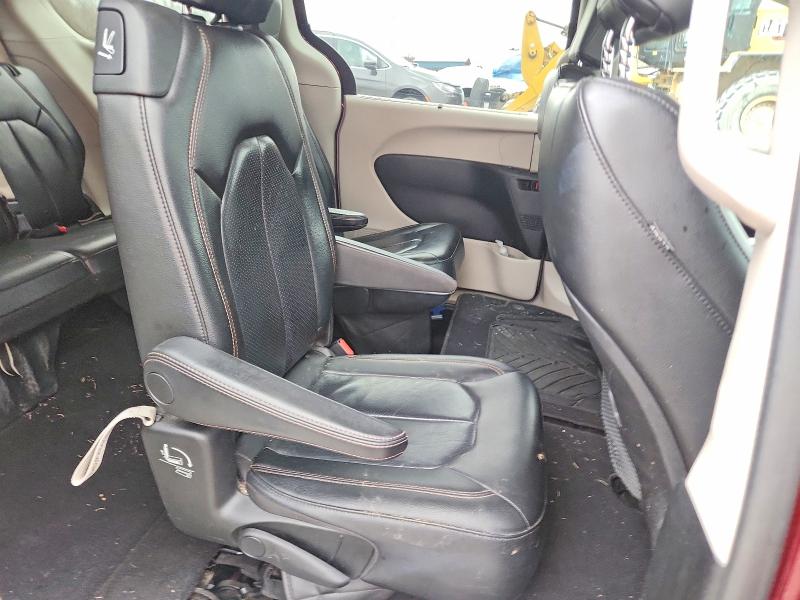 Photo 11 from auction – 2018 CHRYSLER PACIFICA with VIN 2C4RC1BG5JR217582