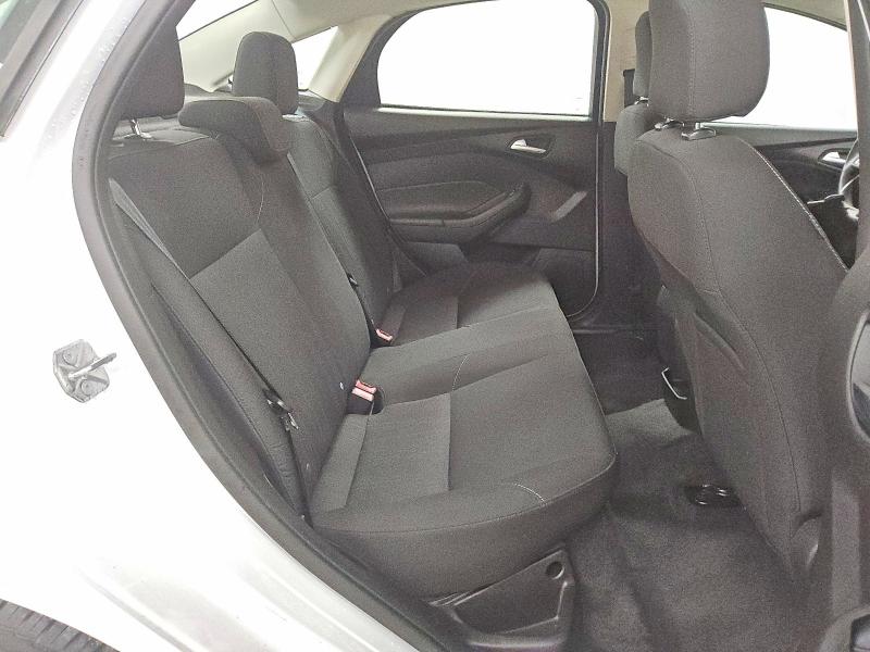 Photo 10 from auction – 2016 FORD FOCUS SE with VIN 1FADP3F2XGL215892