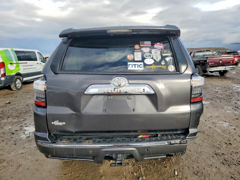 Photo 6 from auction – 2014 TOYOTA 4RUNNER with VIN JTEBU5JR8E5168496