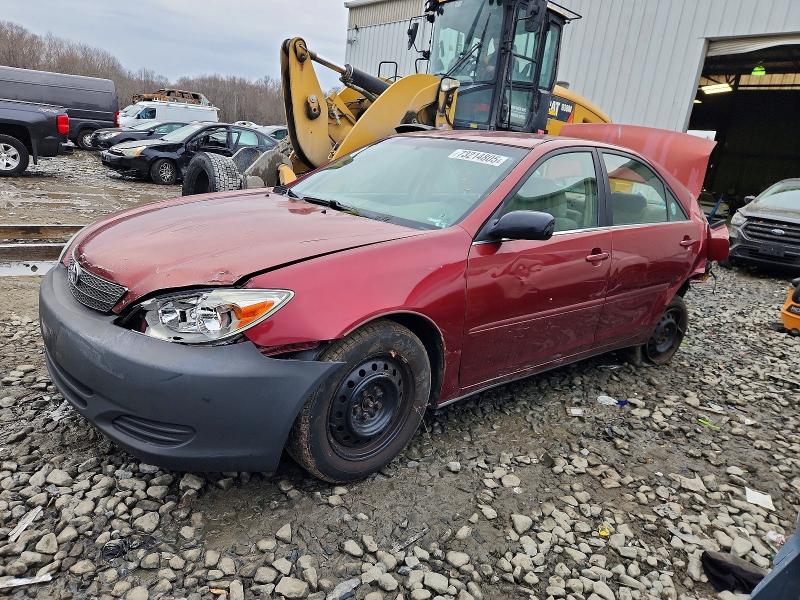 TOYOTA CAMRY LE 2004 with VIN 4T1BE32K64U368087 - Photo from auction