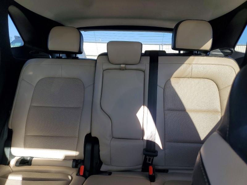 Photo 10 from auction – 2022 FORD ESCAPE with VIN 1FMCU9H94NUA73747
