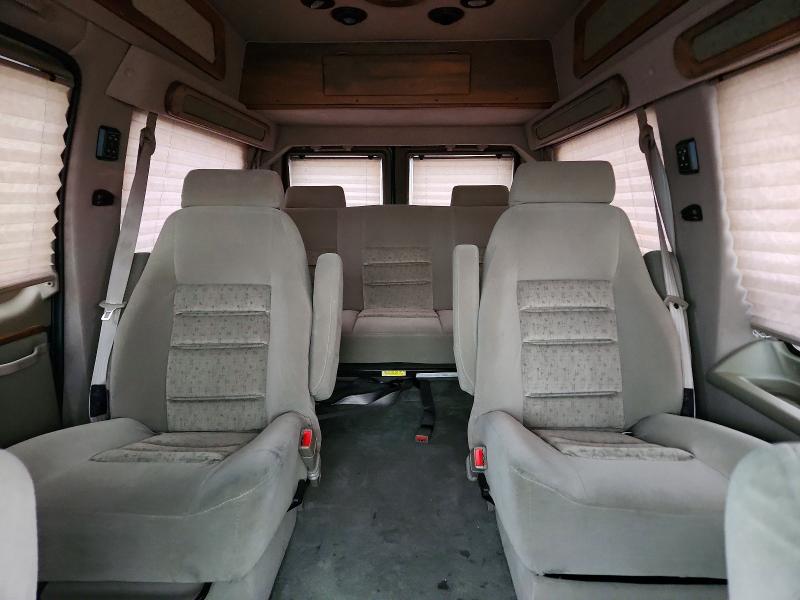Photo 10 from auction – 2005 FORD ECONOLINE with VIN 1FDNE24L35HA77621