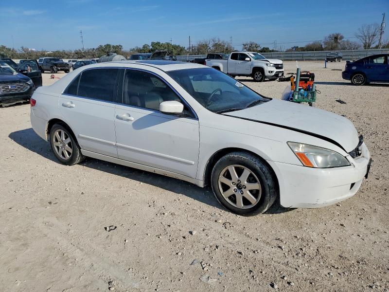 Photo 4 from auction – 2005 HONDA ACCORD with VIN 1HGCM66565A009831