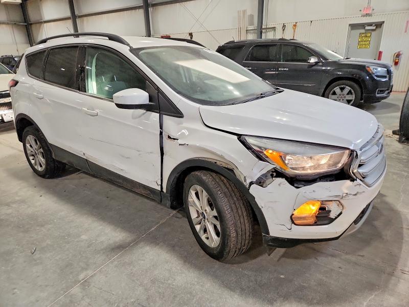 Photo 4 from auction – 2018 FORD ESCAPE SE with VIN 1FMCU0GD5JUC50351