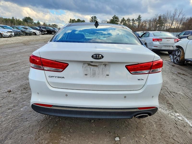 Photo 6 from auction – 2016 KIA OPTIMA EX with VIN 5XXGU4L39GG085879