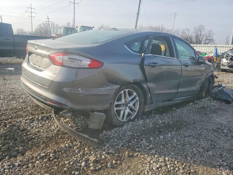 Photo 3 from auction – 2013 FORD FUSION with VIN 3FA6P0H77DR384491