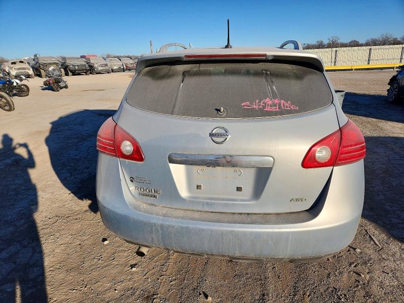 Photo 6 from auction – 2015 NISSAN ROGUE SELE with VIN JN8AS5MV3FW253244
