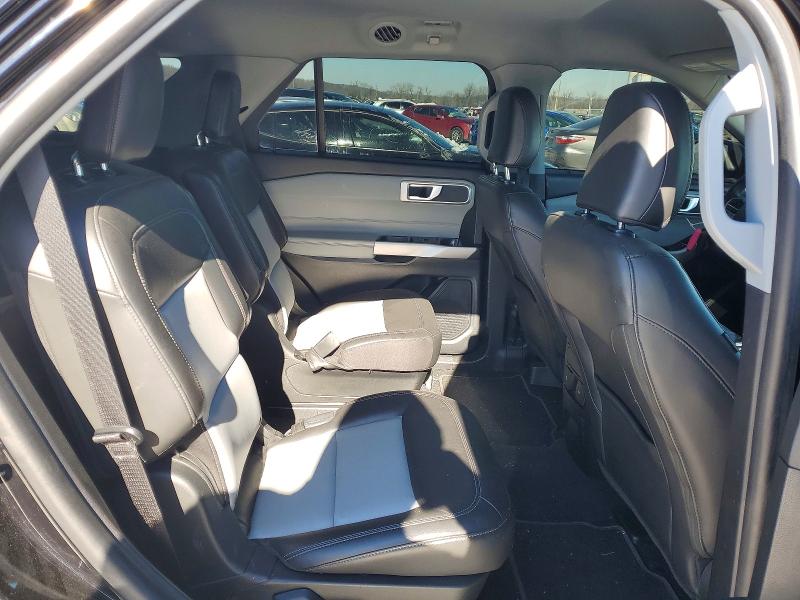 Photo 11 from auction – 2022 FORD EXPLORER with VIN 1FMSK7DH7NGB95164