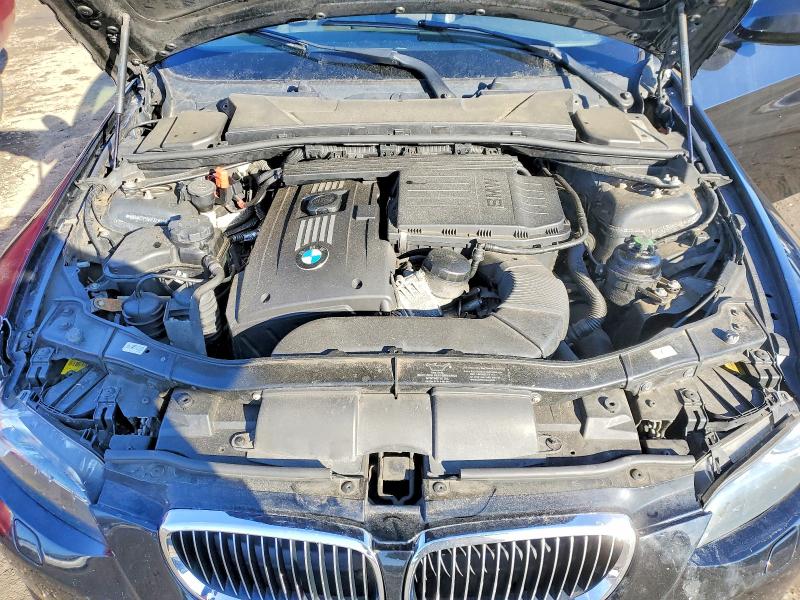Photo 11 from auction – 2010 BMW 335 with VIN WBAWC7C55AE270831