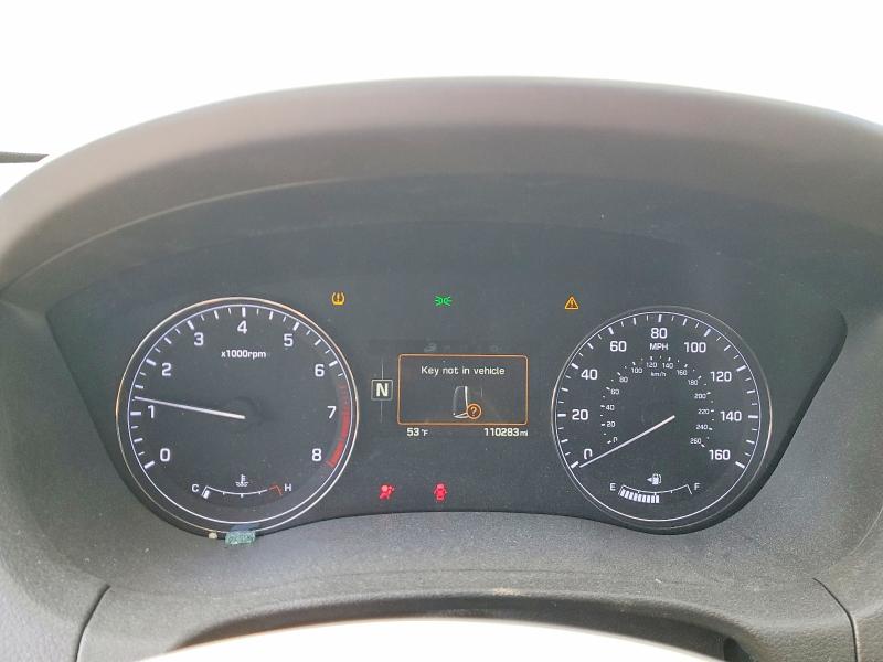 Photo 9 from auction – 2016 HYUNDAI GENESIS with VIN KMHGN4JEXGU140993