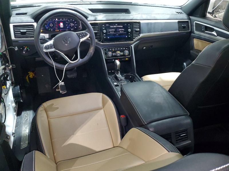 Photo 8 from auction – 2023 VOLKSWAGEN ATLAS CROS with VIN 1V2BE2CA4PC212692