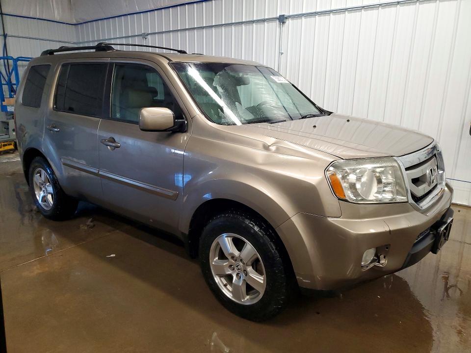 Zdjęcie 4 z aukcji – 2011 HONDA PILOT EXLN z VIN 5FNYF4H73BB051491