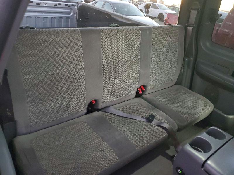 Photo 10 from auction – 2002 FORD F150 with VIN 2FTRX17202CA17411