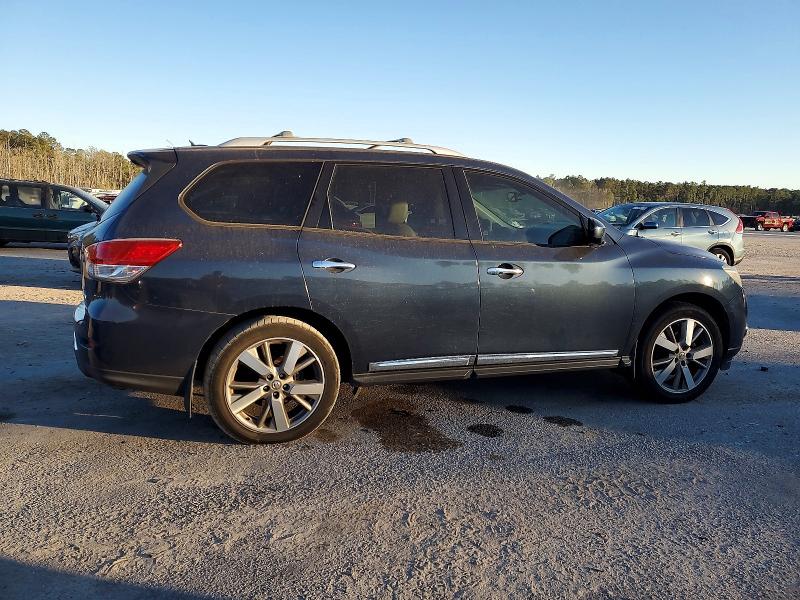 Photo 3 from auction – 2014 NISSAN PATHFINDER with VIN 5N1AR2MM0EC681006