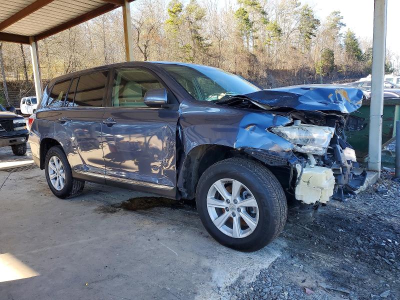 Photo 4 from auction – 2013 TOYOTA HIGHLANDER with VIN 5TDZA3EH1DS044029