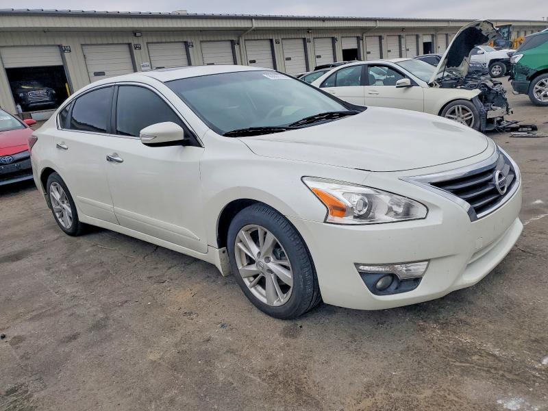 Photo 4 from auction – 2014 NISSAN ALTIMA with VIN 1N4AL3AP5EC119358