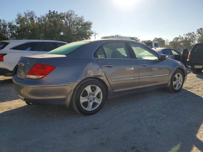 Photo 3 from auction – 2006 ACURA RL with VIN JH4KB16596C010558