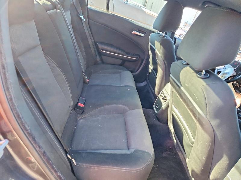 Photo 10 from auction – 2016 DODGE CHARGER SE with VIN 2C3CDXBG4GH310327