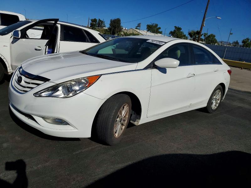 HYUNDAI SONATA GLS 2013 with VIN 5NPEB4AC9DH776121 - Photo from auction