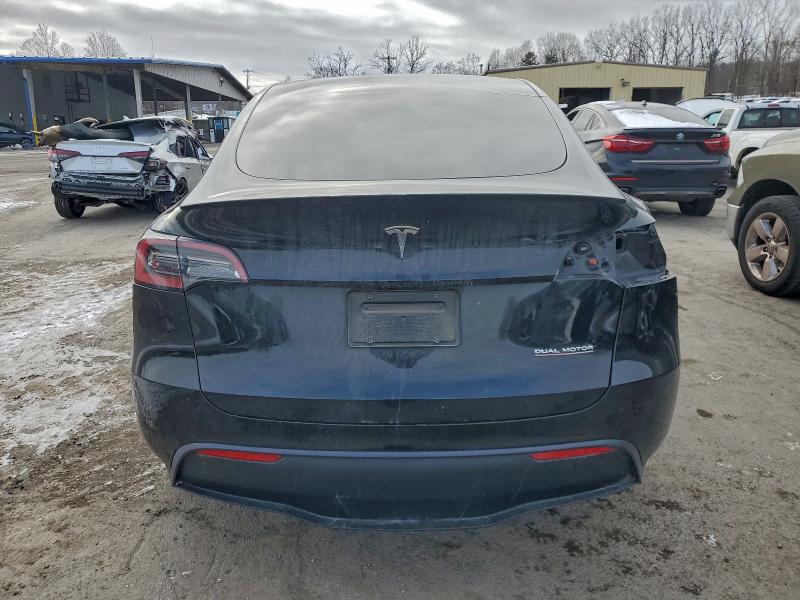 Photo 6 from auction – 2022 TESLA MODEL Y with VIN 7SAYGDEF7NF565019
