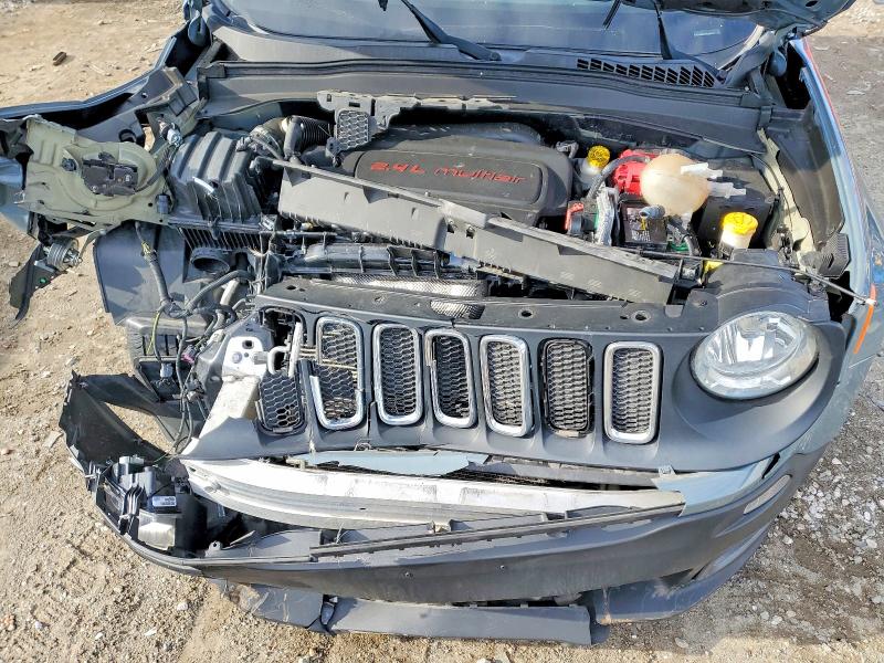 Photo 12 from auction – 2018 JEEP RENEGADE L with VIN ZACCJABB8JPJ08762