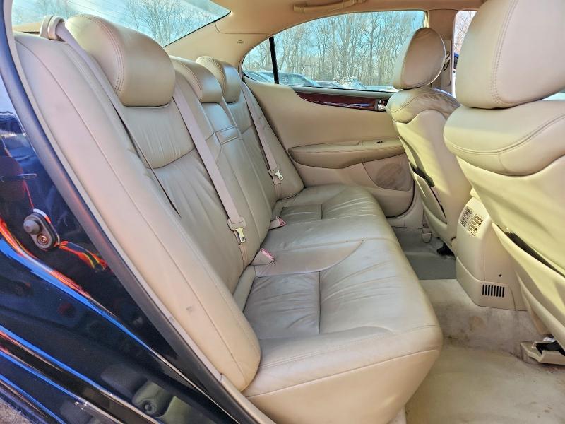 Photo 10 from auction – 2003 LEXUS ES with VIN JTHBF30G836017618