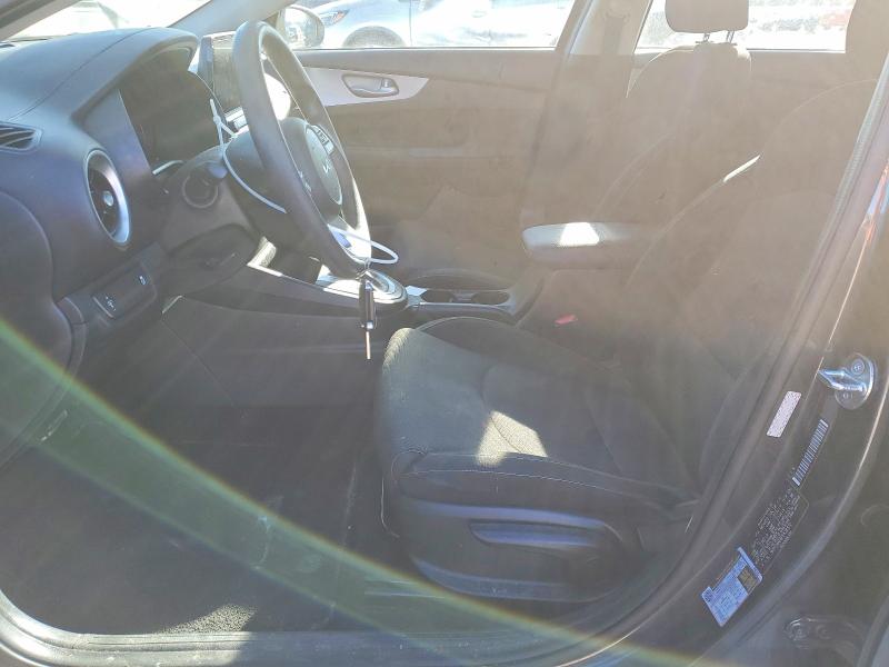 Photo 7 from auction – 2023 KIA FORTE LX with VIN 3KPF24AD8PE628872